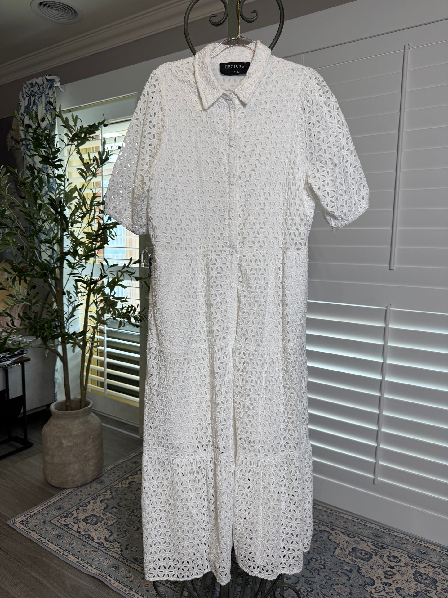Decjuba White Broderie Anglaise Dress