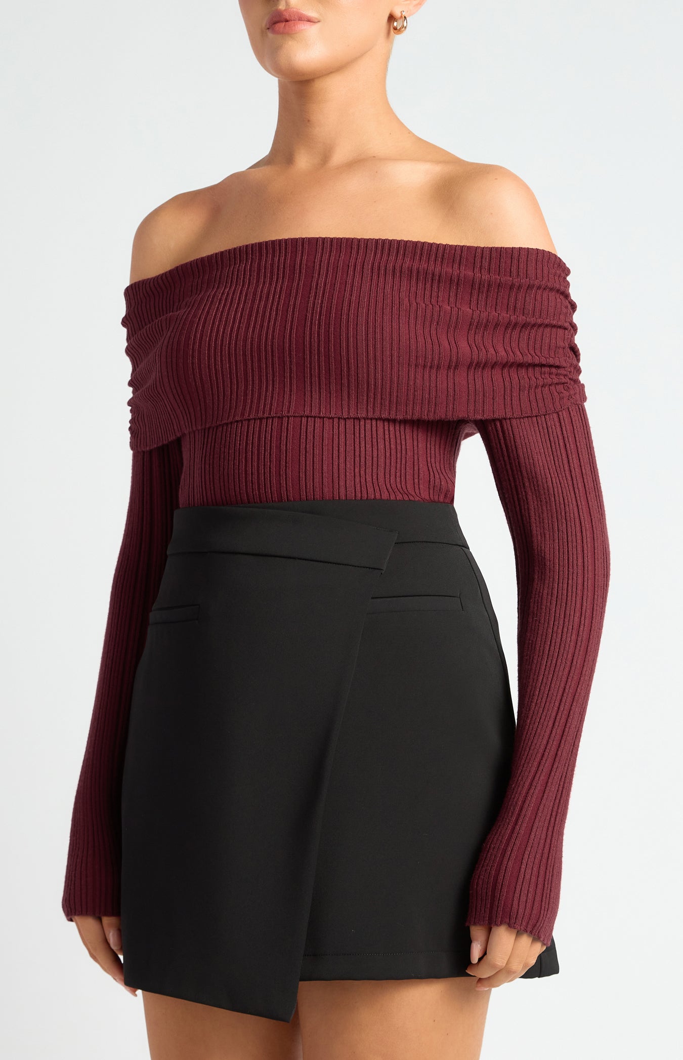 Sindy Off The Shoulder Tie Back Knit Top