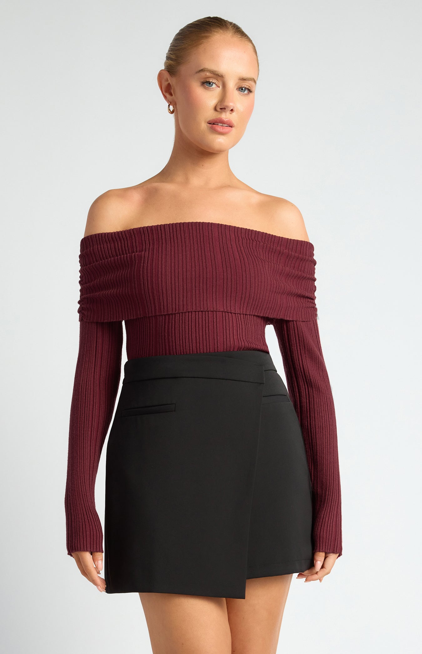 Sindy Off The Shoulder Tie Back Knit Top